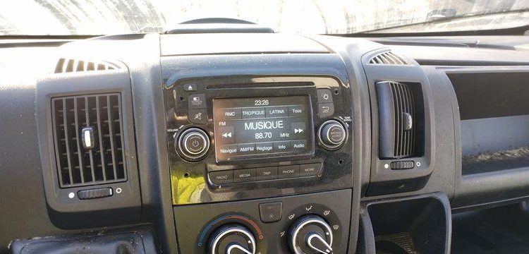 PEUGEOT BOXER FG 335 BLUEHDI 130  FD-832-LB