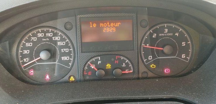 PEUGEOT BOXER FG 335 BLUEHDI 130  FD-832-LB