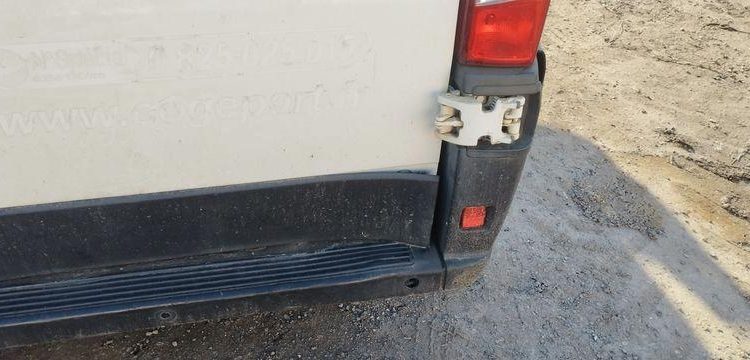 PEUGEOT BOXER FG 335 BLUEHDI 130  FD-832-LB