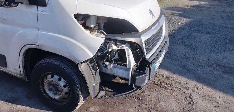 PEUGEOT BOXER FG 335 BLUEHDI 130  FD-832-LB
