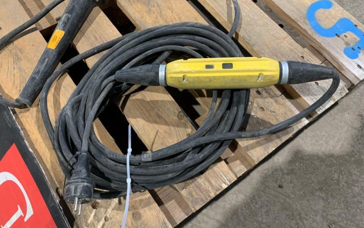 WACKER NEUSON   AIG010930