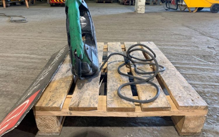 HITACHI H60MR  PIQ010200