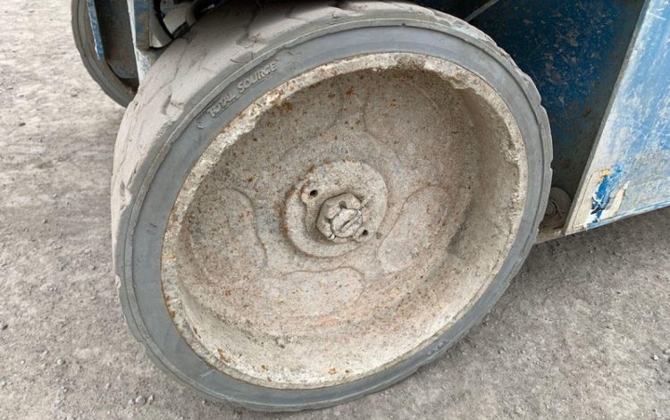 GENIE NACELLE CISEAU ELECTRIQUE 8 METRES  NCE8M