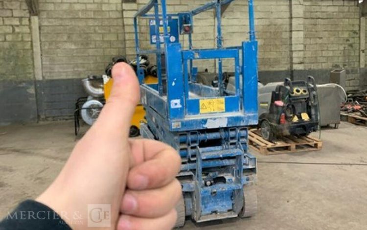 GENIE NACELLE CISEAU ELECTRIQUE 8 METRES  NCE8M
