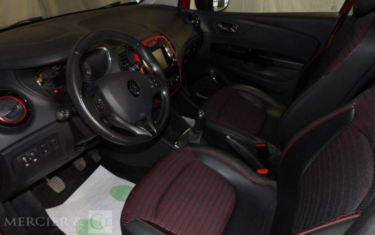 RENAULT CAPTUR 039 TCE 90CH ENERGY HELLY HANSEN S&S ROUGE DS-260-MN