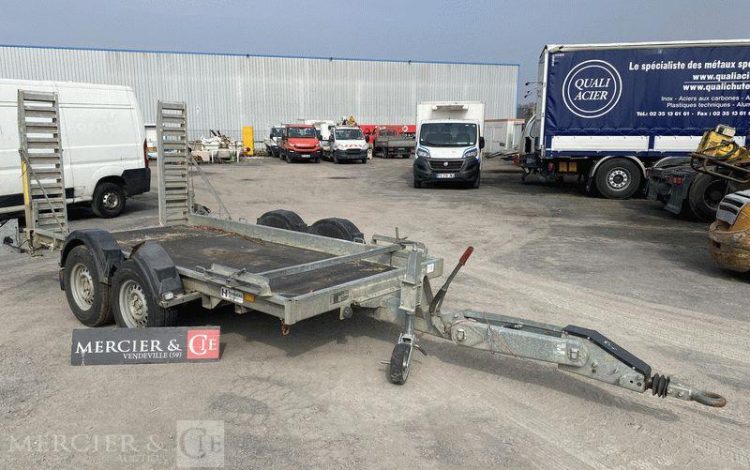 HUBIERE REMORQUE PORTE ENGIN – PTAC 3,5T – CU 2,75 T –  DZ-250-ZE