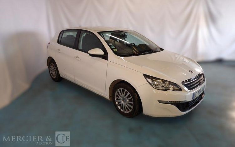 PEUGEOT 308 II 1.6 HDI S&S 99CV  EE-126-YB