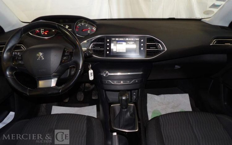 PEUGEOT 308 II 1.6 HDI S&S 99CV  EE-126-YB