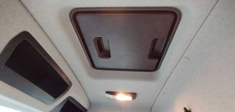 MERCEDES ACTROS S/M 1824 4×2 FG HAYON  FS-305-RY