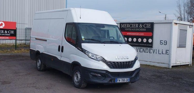 IVECO Daily 35S16HA8 V12 10CV L2H2 BOIS  FW-766-EK