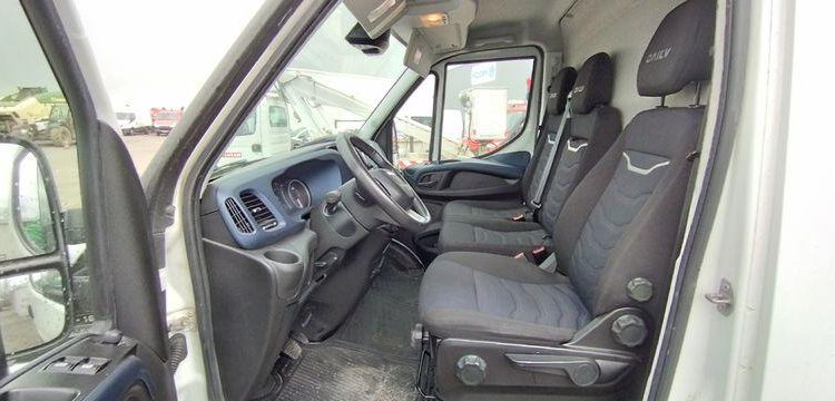 IVECO DAILY C16 chassis long  GB-192-JV