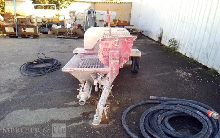 PROBMAT MACHINE A PROJETER B2000M 1 ESSIEU PTAC 750KG 696H AN2022 ROUGE GE-814-XC