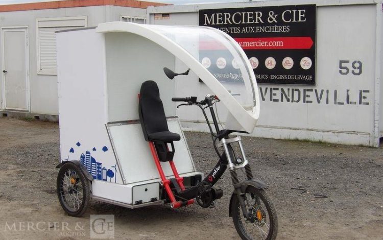 YOKLER TRIPOTEUR  TRI0023