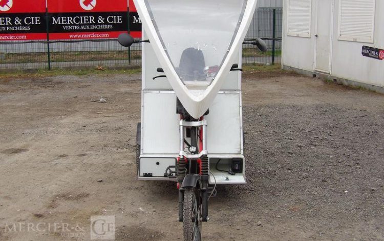 YOKLER TRIPOTEUR  TRI0023