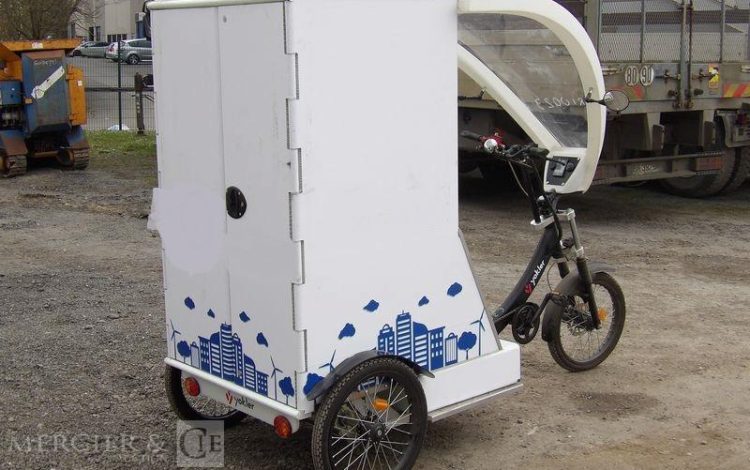 YOKLER TRIPOTEUR  TRI0023