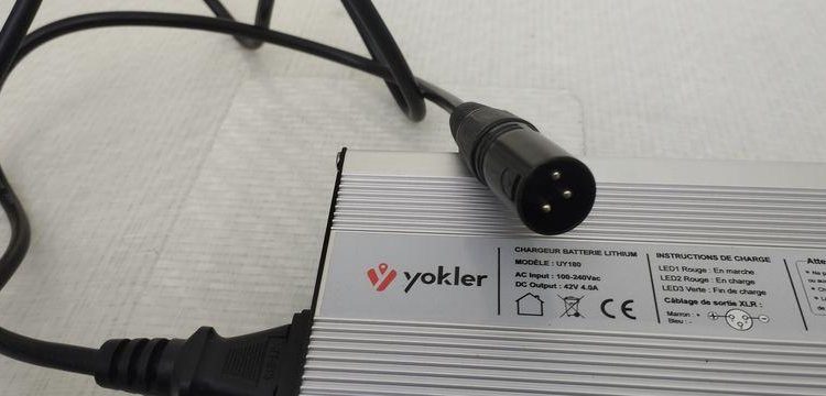 YOKLER TRIPOTEUR  TRI0023