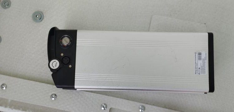 YOKLER TRIPOTEUR  TRI0023