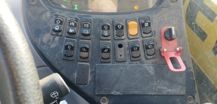 NEW HOLLAND CHARIOT TELESCOPIQUE TH6.36 STAGE V-145HP DIESEL – 6M – CAPACITE 3,6 T – 1027 H  3665
