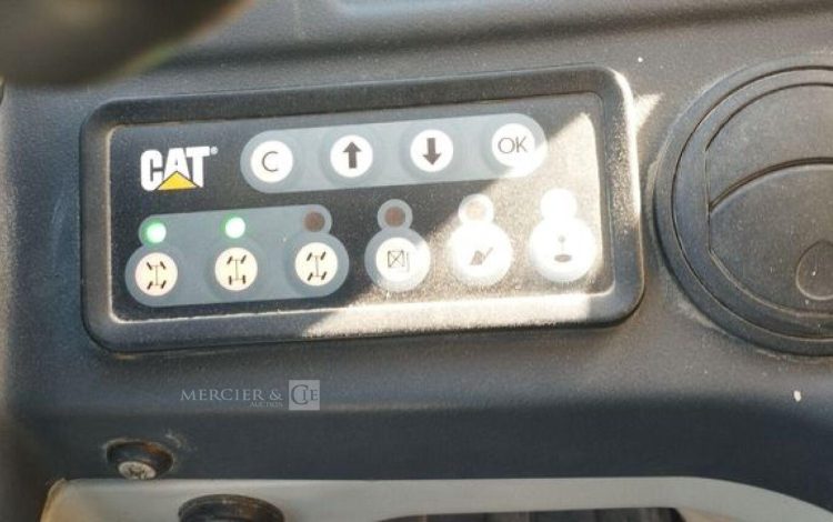 CATERPILLAR CHARIOT TELESCOPIQUE TH337C – CAPACITE 3,3T – HAUTEUR DE LEVAGE 7,3 M – 5741 H  DS-700-LT