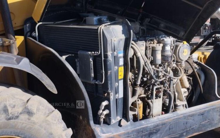 CATERPILLAR CHARIOT TELESCOPIQUE TH337C – CAPACITE 3,3T – HAUTEUR DE LEVAGE 7,3 M – 5741 H  DS-700-LT