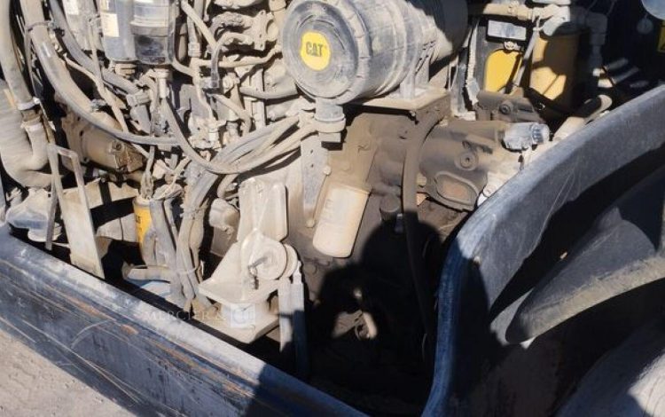 CATERPILLAR CHARIOT TELESCOPIQUE TH337C – CAPACITE 3,3T – HAUTEUR DE LEVAGE 7,3 M – 5741 H  DS-700-LT