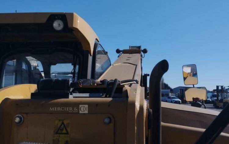 CATERPILLAR CHARIOT TELESCOPIQUE TH337C – CAPACITE 3,3T – HAUTEUR DE LEVAGE 7,3 M – 5741 H  DS-700-LT