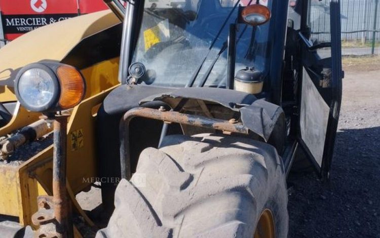 CATERPILLAR CHARIOT TELESCOPIQUE TH337C – CAPACITE 3,3T – HAUTEUR DE LEVAGE 7,3 M – 5741 H  DS-700-LT