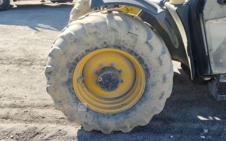 CATERPILLAR CHARIOT TELESCOPIQUE TH337C – CAPACITE 3,3T – HAUTEUR DE LEVAGE 7,3 M – 5741 H  DS-700-LT