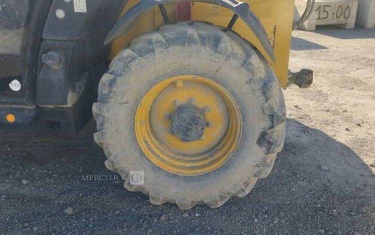 CATERPILLAR CHARIOT TELESCOPIQUE TH337C – CAPACITE 3,3T – HAUTEUR DE LEVAGE 7,3 M – 5741 H  DS-700-LT