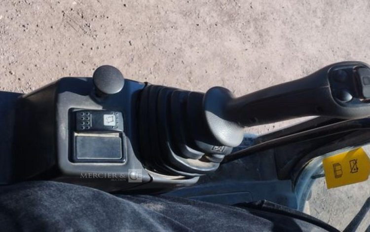 CATERPILLAR PELLE CAT313D A VOLEE VARIABLE OFFSET BOOM SUR ROUES 13T DIESEL – 14439 HEURES  CATM313