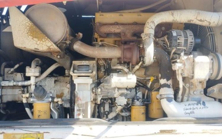 CATERPILLAR PELLE CAT313D A VOLEE VARIABLE OFFSET BOOM SUR ROUES 13T DIESEL – 14439 HEURES  CATM313