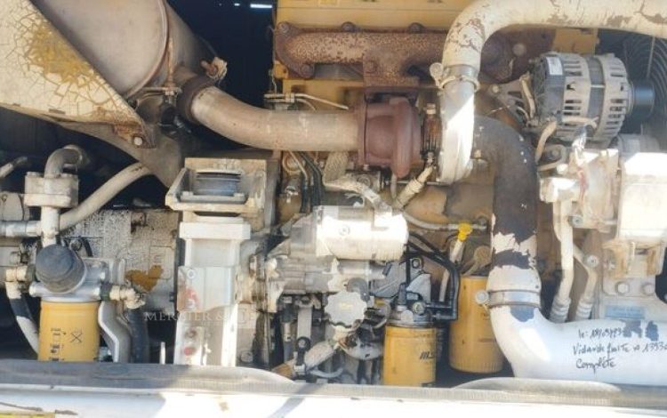 CATERPILLAR PELLE CAT313D A VOLEE VARIABLE OFFSET BOOM SUR ROUES 13T DIESEL – 14439 HEURES  CATM313