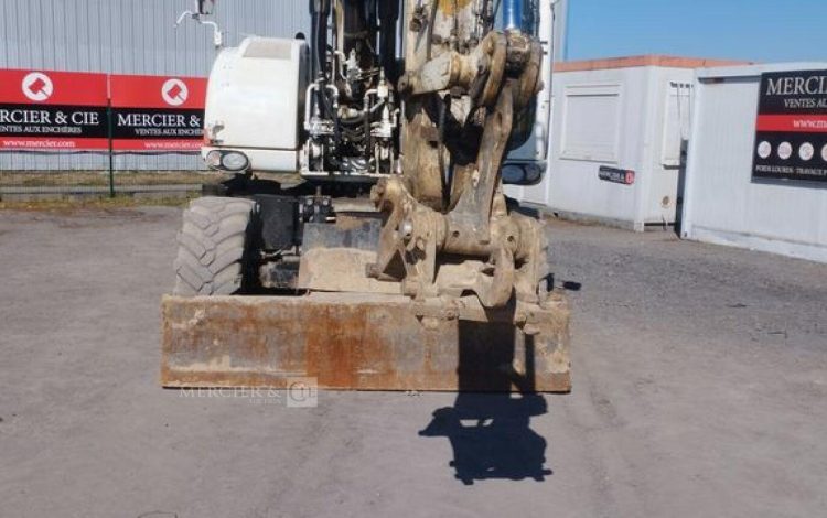 CATERPILLAR PELLE CAT313D A VOLEE VARIABLE OFFSET BOOM SUR ROUES 13T DIESEL – 14439 HEURES  CATM313