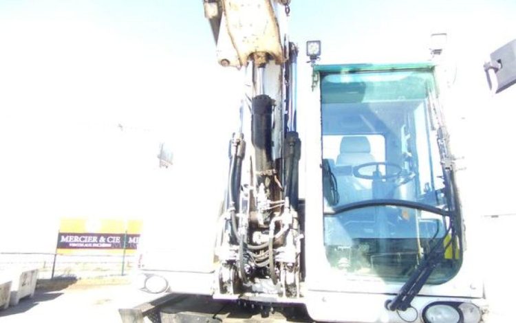 CATERPILLAR PELLE CAT313D A VOLEE VARIABLE OFFSET BOOM SUR ROUES 13T DIESEL – 14439 HEURES  CATM313
