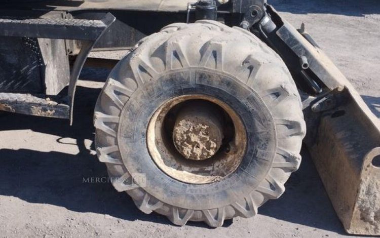 CATERPILLAR PELLE CAT313D A VOLEE VARIABLE OFFSET BOOM SUR ROUES 13T DIESEL – 14439 HEURES  CATM313