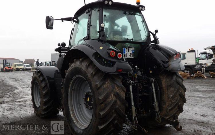 DEUTZ TRACTEUR AGRICOLE AGROTRON 7250 TTV WARRIOR – DIESEL – 5669 HEURES – ANNEE 2015 NOIR DY-801-RW