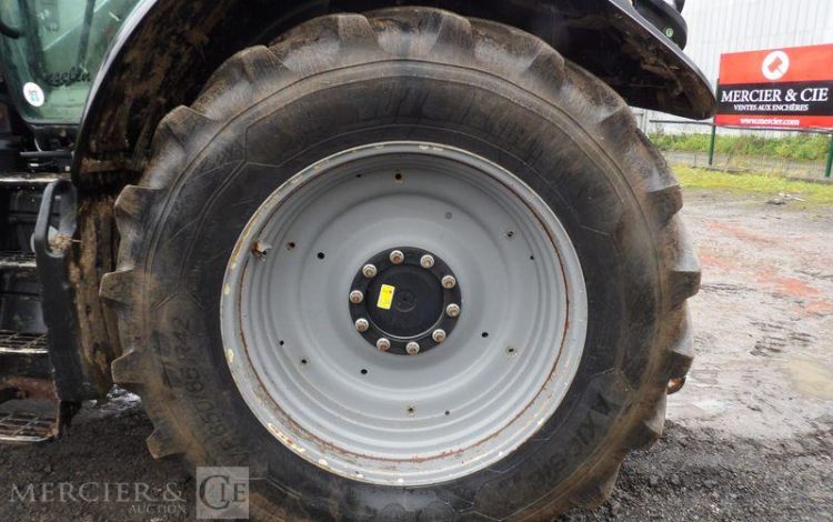 DEUTZ TRACTEUR AGRICOLE AGROTRON 7250 TTV WARRIOR – DIESEL – 5669 HEURES – ANNEE 2015 NOIR DY-801-RW