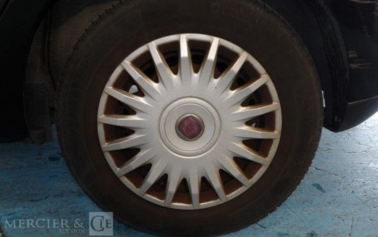 FIAT BRAVO 1,4 90CH DYNAMIC  AA-183-YV