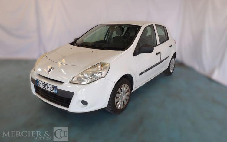 RENAULT CLIO 1,2 75CH  BS-687-EX
