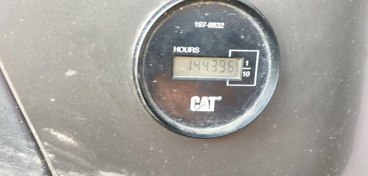 CATERPILLAR PELLE CAT313D A VOLEE VARIABLE OFFSET BOOM SUR ROUES 13T DIESEL – 14439 HEURES  CATM313