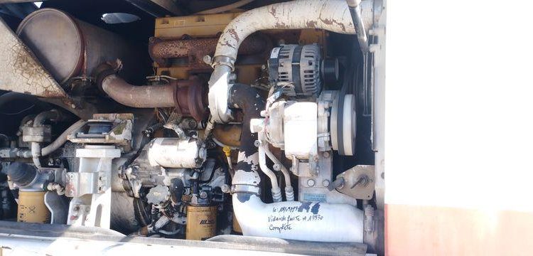 CATERPILLAR PELLE CAT313D A VOLEE VARIABLE OFFSET BOOM SUR ROUES 13T DIESEL – 14439 HEURES  CATM313