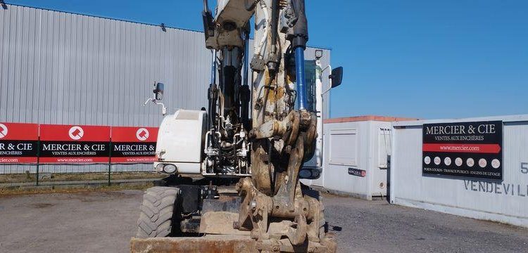 CATERPILLAR PELLE CAT313D A VOLEE VARIABLE OFFSET BOOM SUR ROUES 13T DIESEL – 14439 HEURES  CATM313