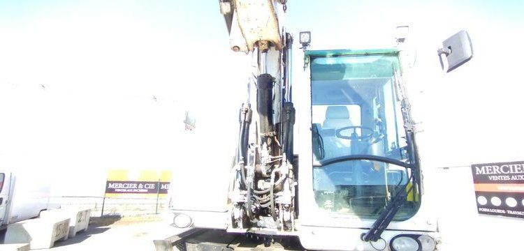 CATERPILLAR PELLE CAT313D A VOLEE VARIABLE OFFSET BOOM SUR ROUES 13T DIESEL – 14439 HEURES  CATM313