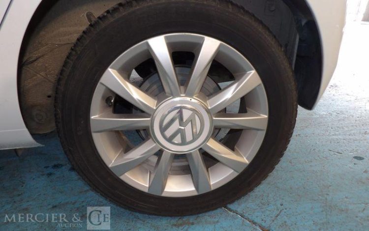 VOLKSWAGEN UP 1,0 75CH MOVE  DQ-555-EM