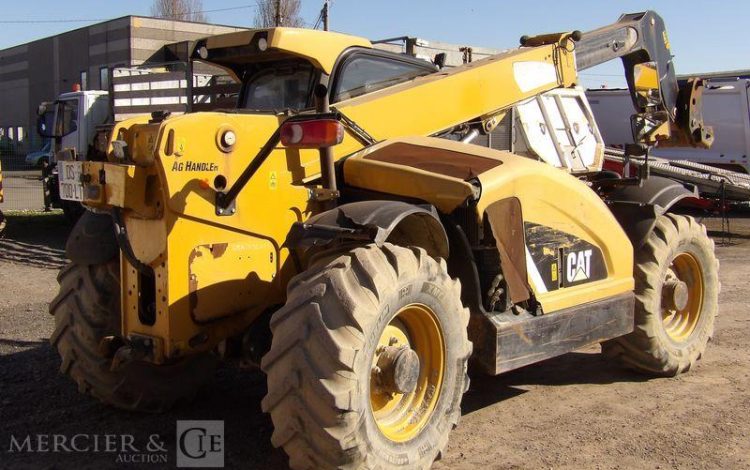 CATERPILLAR CHARIOT TELESCOPIQUE TH337C – CAPACITE 3,3T – HAUTEUR DE LEVAGE 7,3 M – 5741 H  DS-700-LT