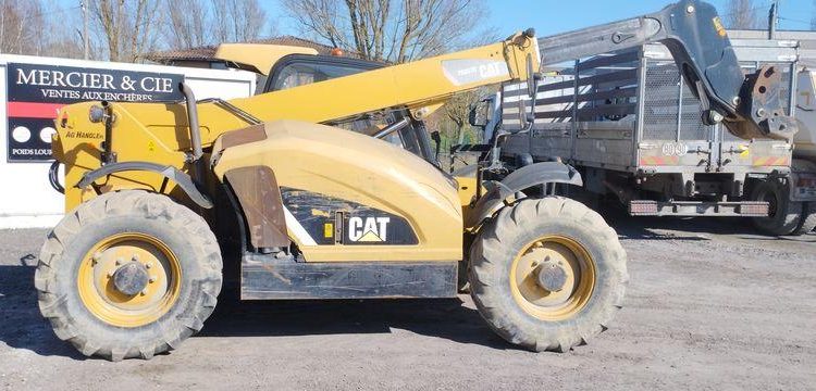CATERPILLAR CHARIOT TELESCOPIQUE TH337C – CAPACITE 3,3T – HAUTEUR DE LEVAGE 7,3 M – 5741 H  DS-700-LT