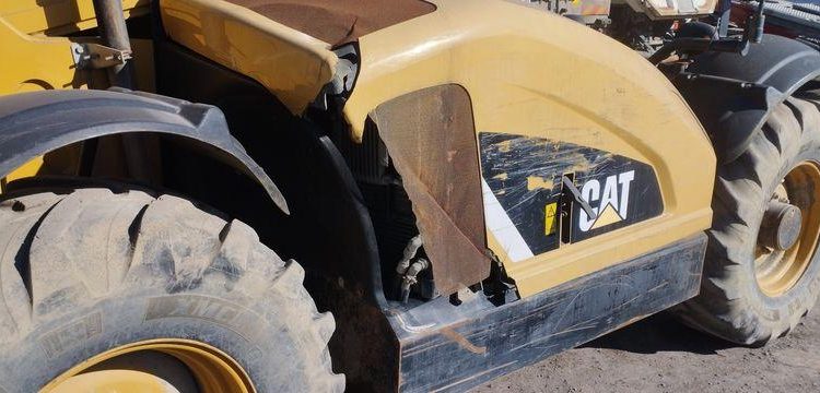CATERPILLAR CHARIOT TELESCOPIQUE TH337C – CAPACITE 3,3T – HAUTEUR DE LEVAGE 7,3 M – 5741 H  DS-700-LT