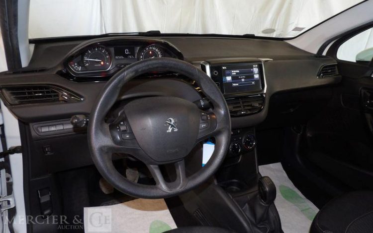 PEUGEOT 208 1,6 BLUEHDI 75CH ACTIVE  DX-347-ZP