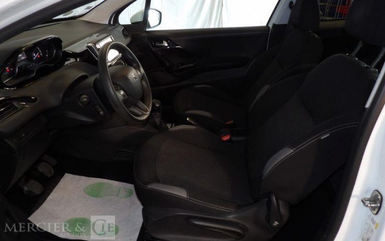 PEUGEOT 208 1,6 BLUEHDI 75CH ACTIVE  DX-347-ZP
