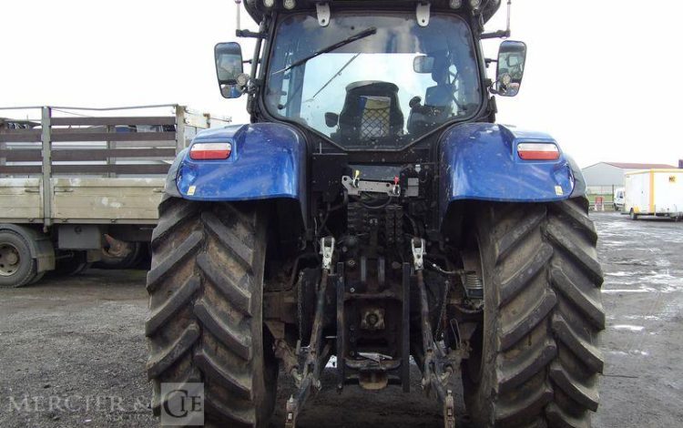 NEW HOLLAND TRACTEUR AGRICOLE T 721 AC – DIESEL – 5062 HEURES – ANNEE 2016 BLEU EG-459-NW